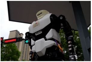 robot policia en china